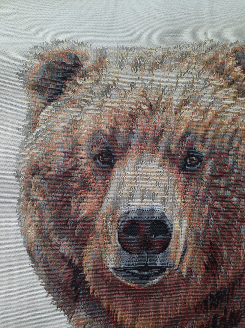 Poszewka gobelinowa niedźwiedź 45x45 Poszewka gobelinowa niedźwiedź 45x45